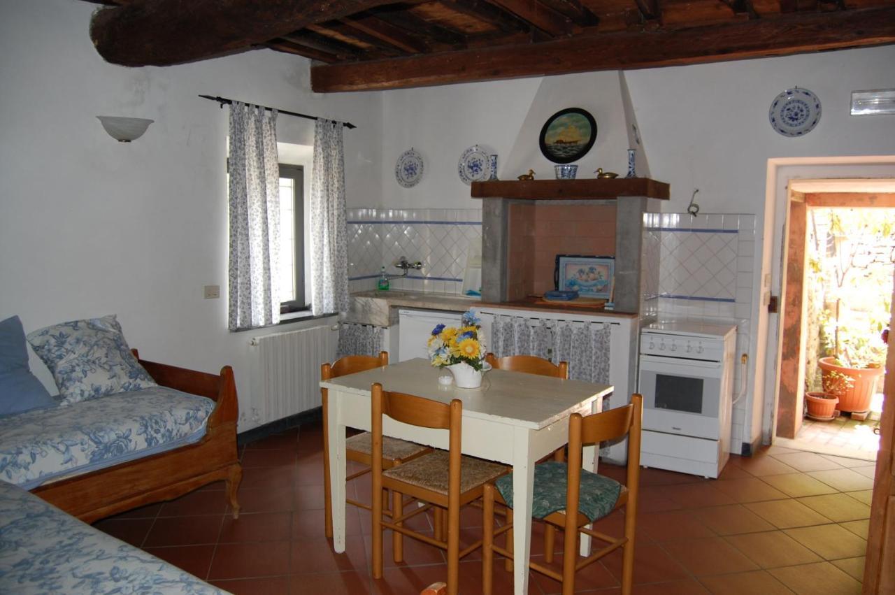 Agriturismo Terrazza Sul Golfo - Il Casale Специя Экстерьер фото